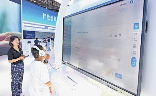 教育智能硬件的核心較量 軟實(shí)力與技術(shù)咨詢(xún)的深層賦能